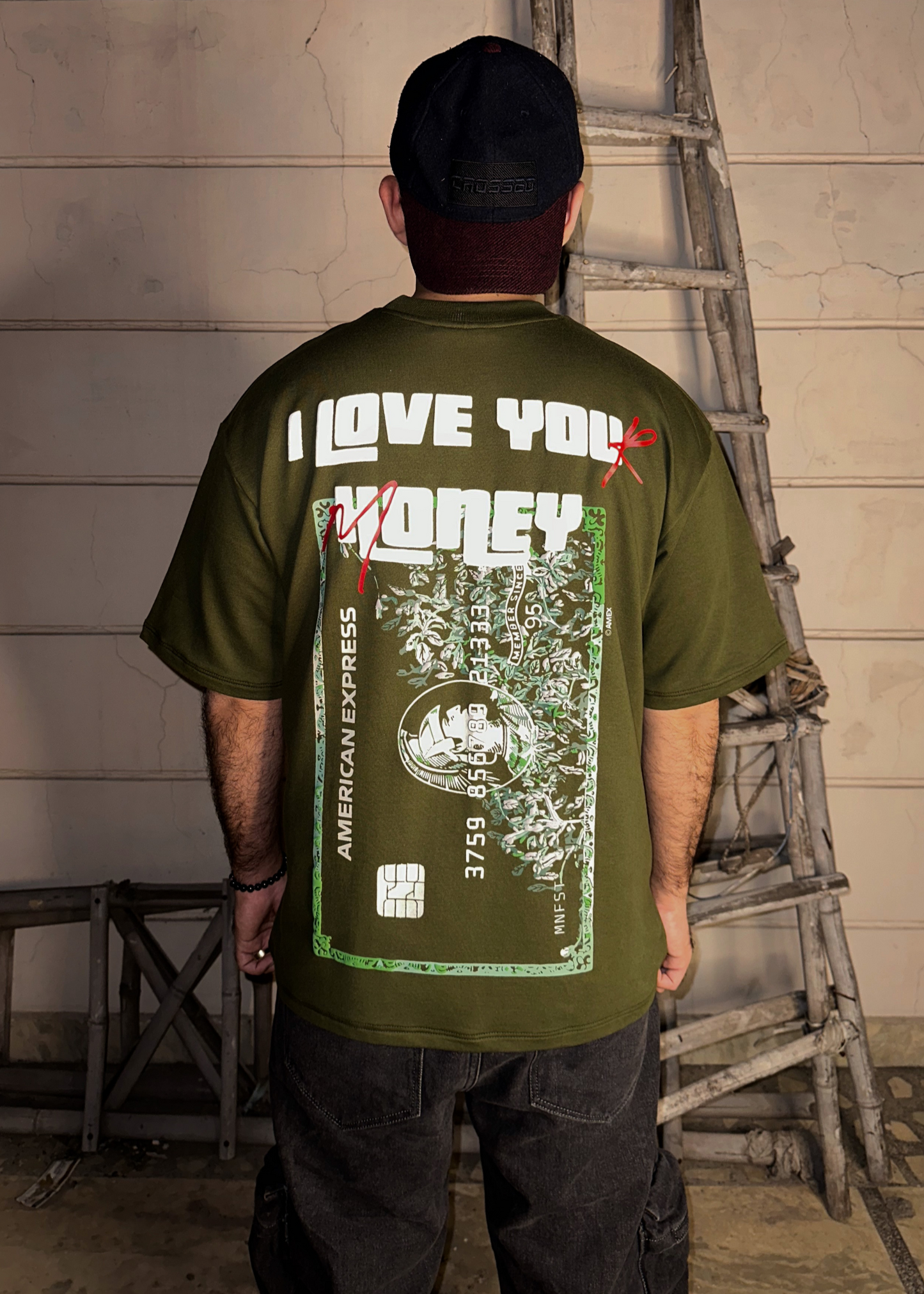Honey Money MNFST T-shirt