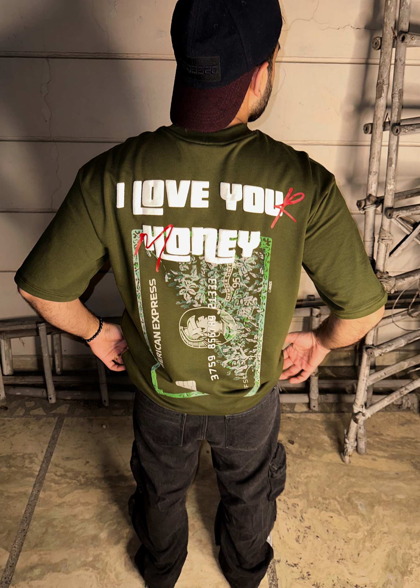 Honey Money MNFST T-shirt
