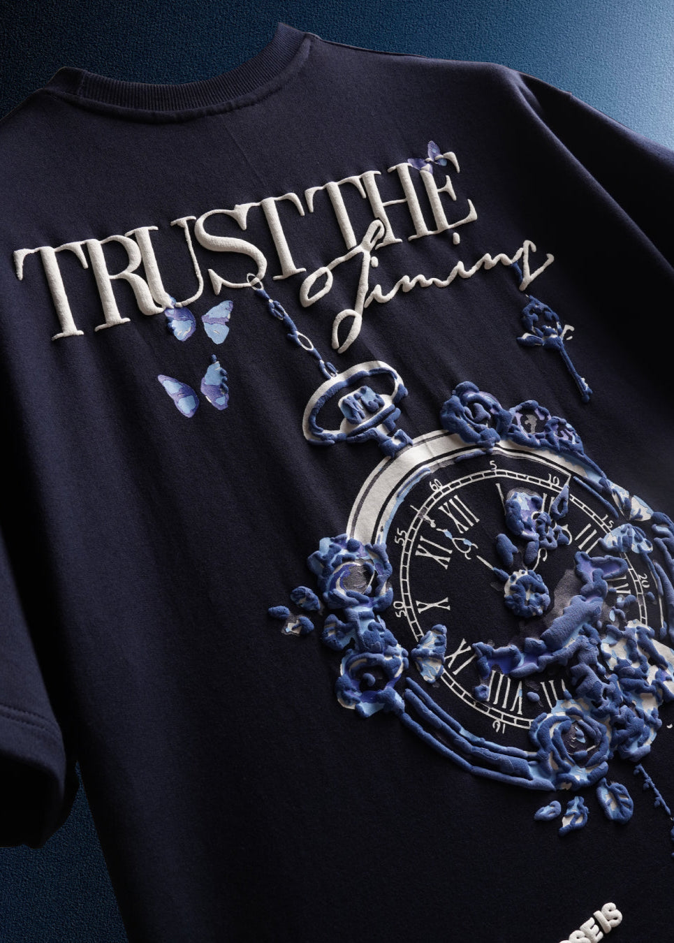 Cosmic Clock MNFST T-shirt