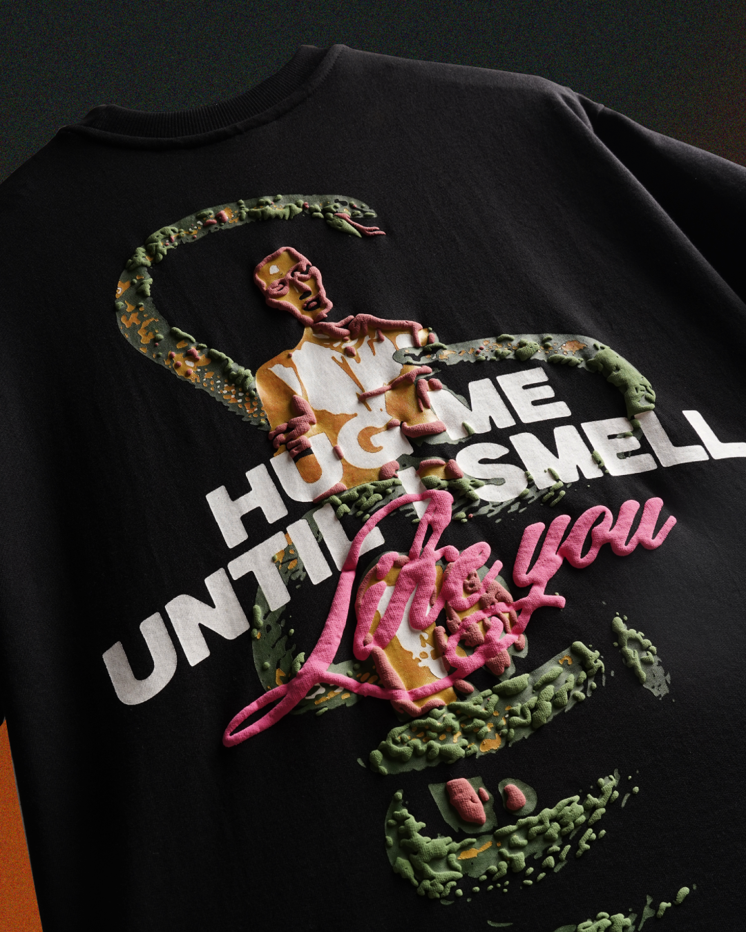 Hug Trap MNFST T-shirt