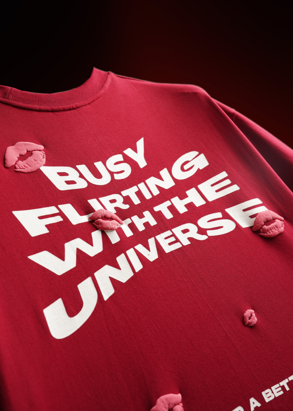 Universal Romance MNFST T-shirt