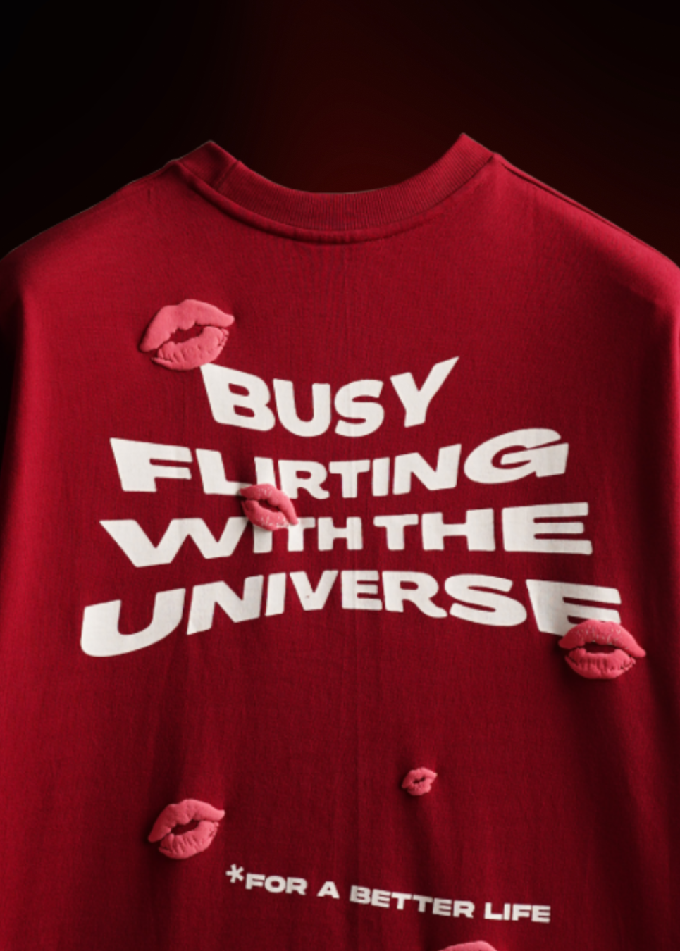 Universal Romance MNFST T-shirt